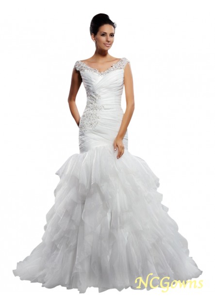 Sleeveless V-Neck Applique Embellishment Empire Waist Trumpet Mermaid Silhouette Tulle Vintage Wedding Dresses