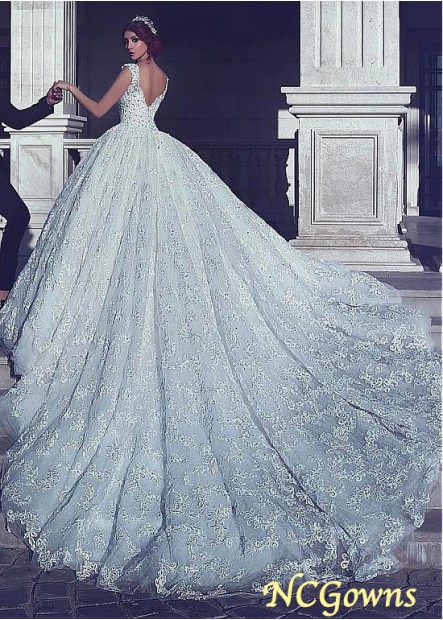 Royal Monarch 70Cm Along The Floor Train V-Neck Ball Gown Silhouette Wedding Dresses