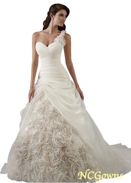 Sleeveless Organza A-Line Wedding Dresses